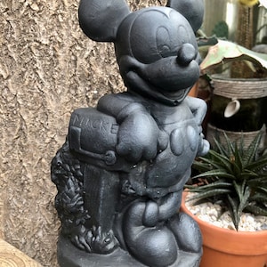 Stone/cre Disney style posing mailbox Mickey garden statue or home decor figure - collectable