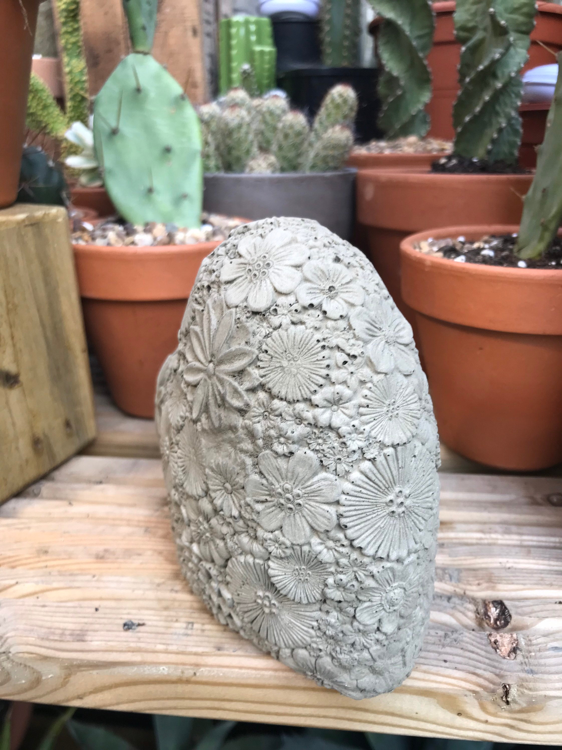 Stone/cre 3D Floral Heart Garden Statue or Home Decor Etsy UK