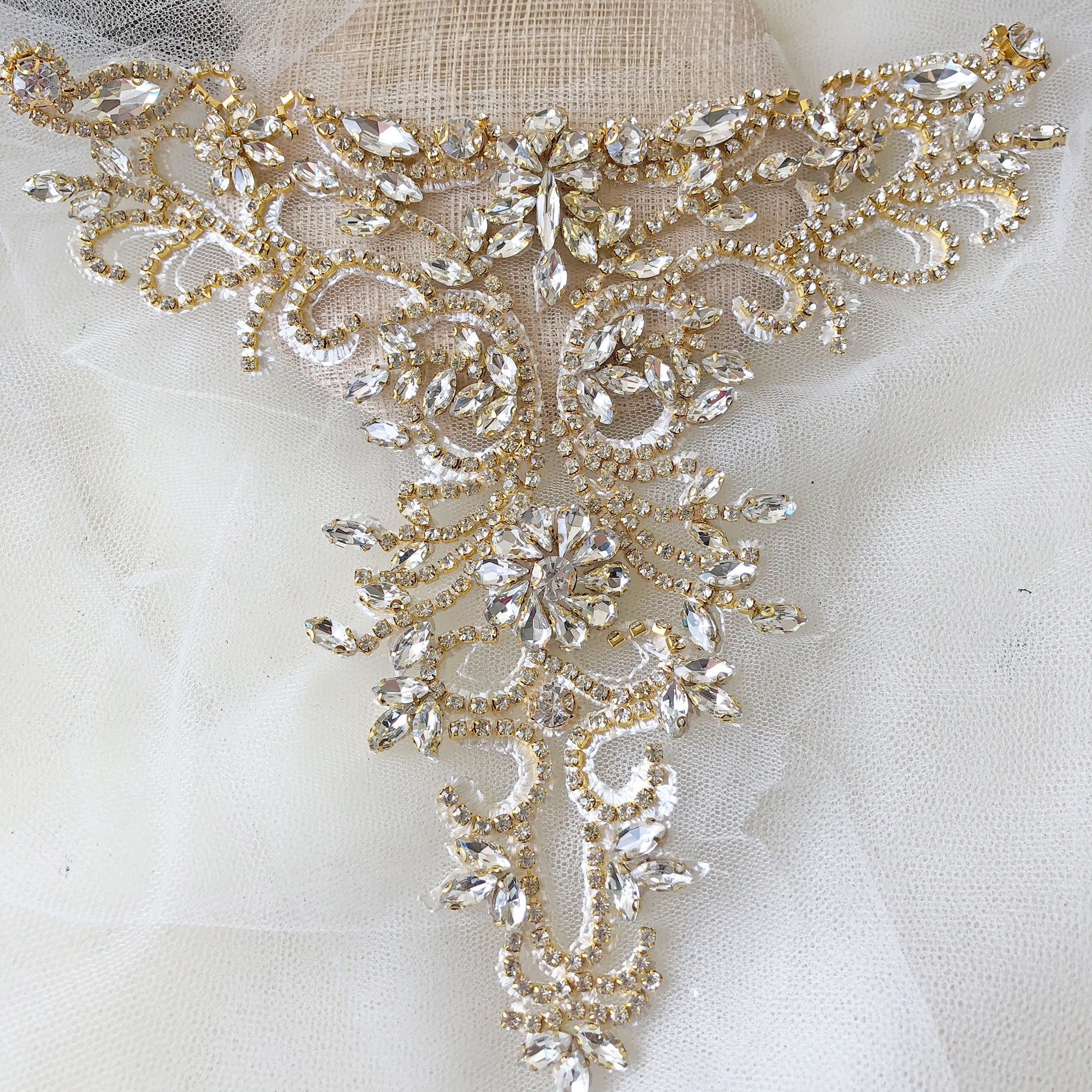 FINGERINSPIRE Kwastje Rhinestone Applique Patches Crystal AB Kleur Naaien Applique Decoratie Bruids Jurk Kralen Applique Glanzende Rhinestone Applique Voor Toga Jurk Hoofdtooi Schoenen Tassen DIY