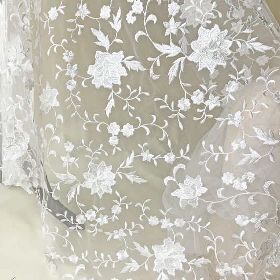 Sequinned Off-white Floral Vine Pattern Embroidery Lace