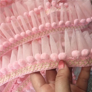 Pom Pom Spitzen Borte Bulk Stock Pelz Ball Spitzenband Rüschen Plissee Pom Pom Spitzen Fransen für Kleidung, Bettwäsche, Quilting