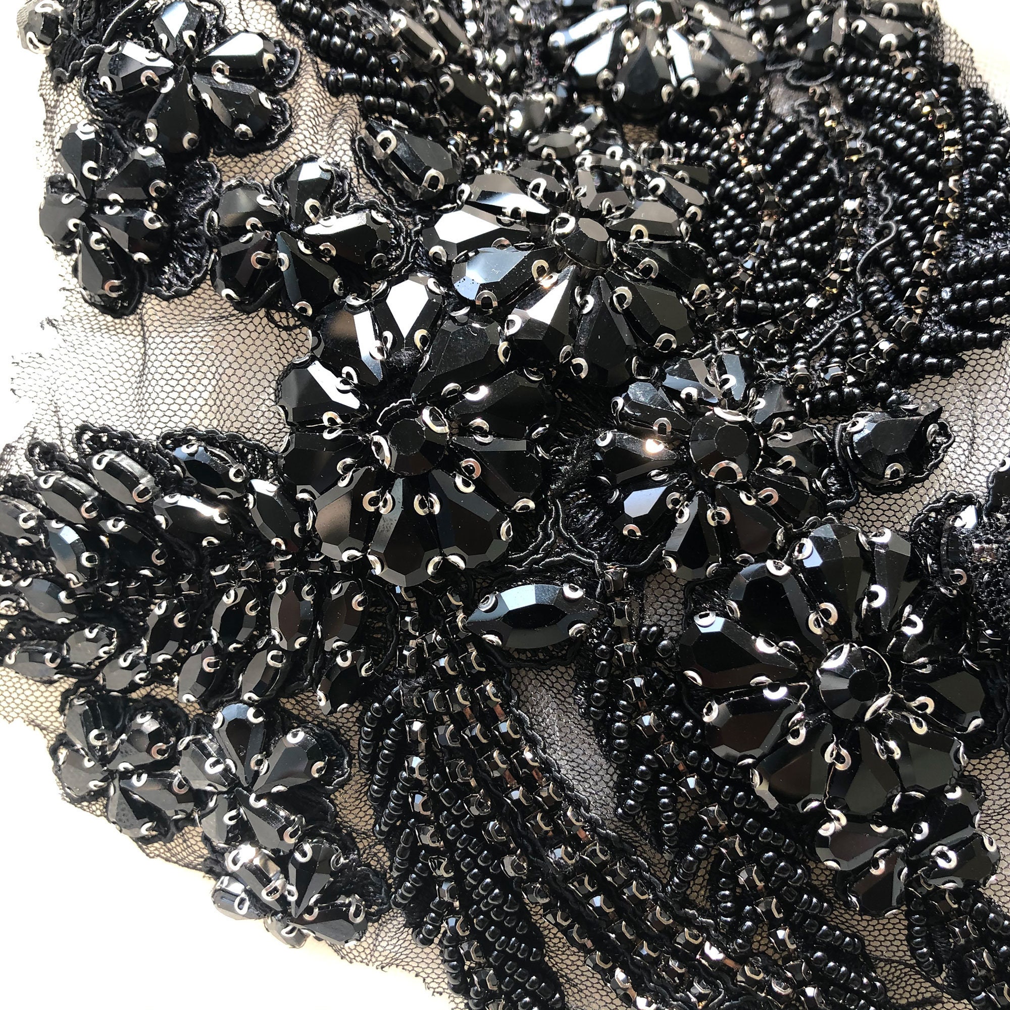 RHS-TRM-1801-BLACKBLACK. Exquisite Black Crystals and Black Beads