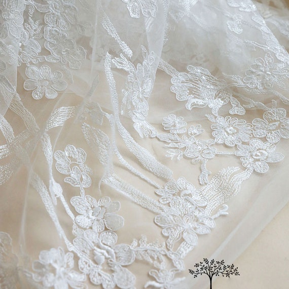 Delicate Ivory Corded Lace Fabric , Floral White Embroidered Tulle Fabric  For Wedding Dress