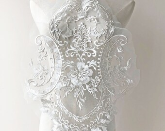 100 Pieces Off White 3D Sequin Lace Applique Flower Patch Motif Veil