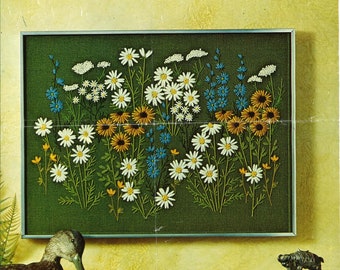 Vintage Crewel Embroidery / Daisy Crewel / Daisy Field / Paragon / Digital Pattern / Instant Download / 1970s Design