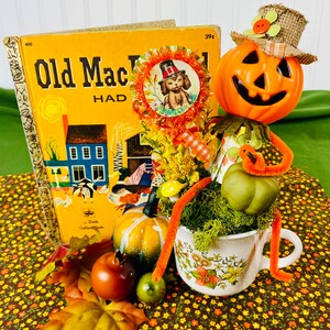Vintage Pumpkin Assemblage / Pumpkin /