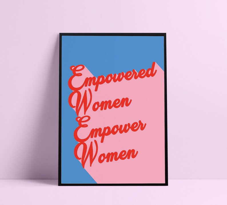 Gestärkte Frauen befähigen Frauen Feministische Wandkunst Lesbische Drucke weibliche Empowerment Affirmationsdruck Retro Zitat Wandkunst LGBT Bild 2