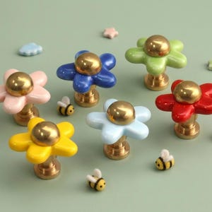 Pomelli per cassetti in ceramica con incisione personalizzata a forma di fiore di dopamina, pomelli per armadi color arcobaleno, maniglie per mobili da cameretta, pomelli decorativi per mobili.
