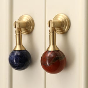 Tiradores de latón para cajones con piedra natural Tirador de cajón para armario Tirador de cajón grabado a medida Pomo de armario moderno Tiradores de cómoda