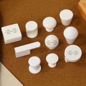 Mini single hole knobs Aluminum alloy handles pulls for Cabinet Custom Engraved White dresser knobs door pulls Modern Drawer wardrobe Knobs