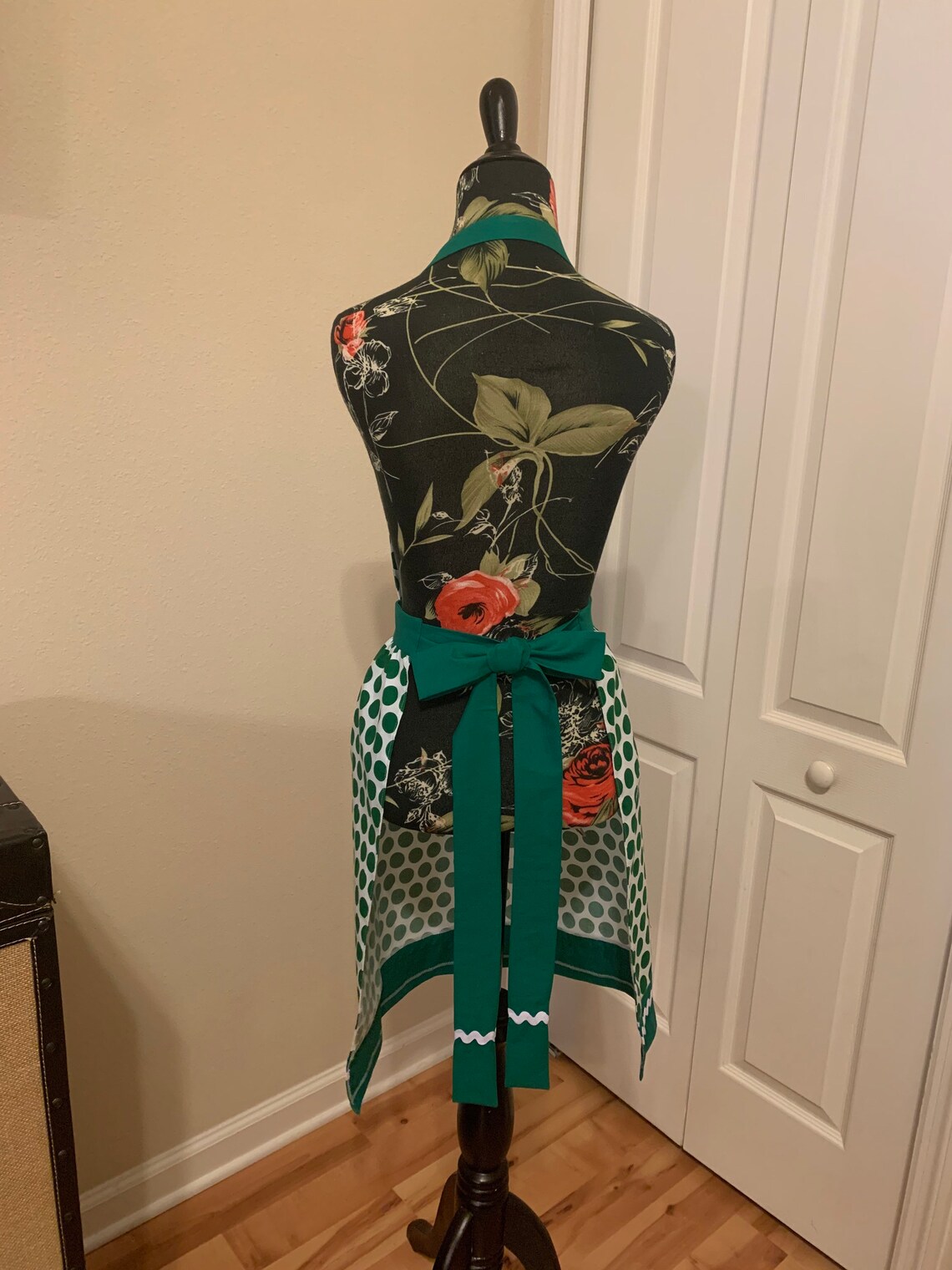 Custom Apron w/Detachable Bow and Optional Pocket Etsy