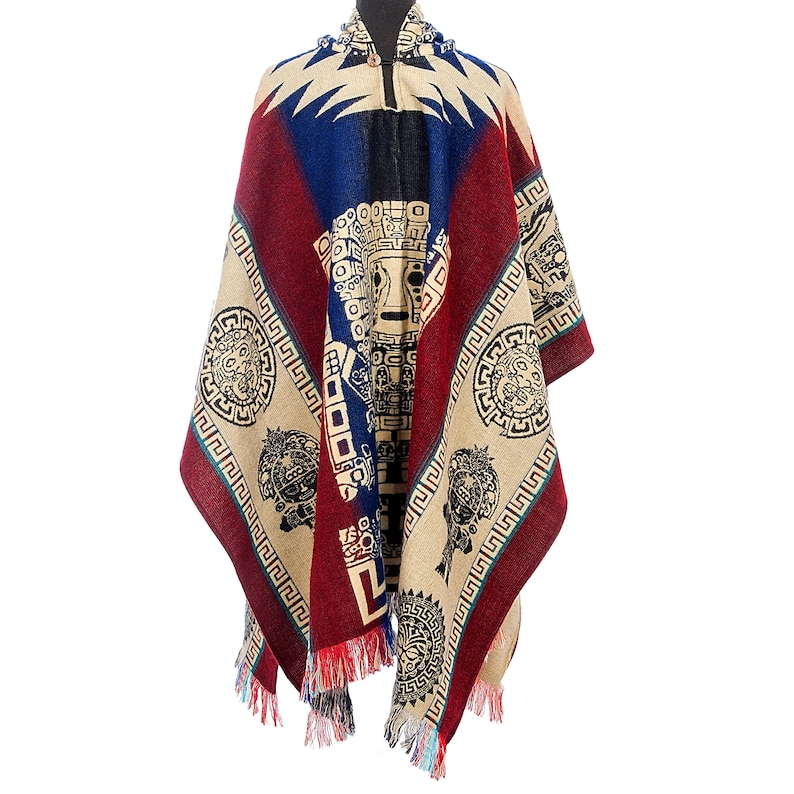 Alpaca native poncho inca design