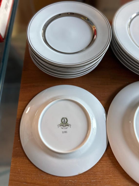 Vintage Sone China 18-piece Dinnerware Set - Japan Silver Trim