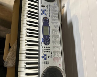 Casio LK-43 Light-Up Keyboard - Complete with Original Box and Learning Functions - Perfect for Beginners - Digital Piano 61-Key Key Board