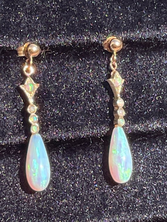 Opal and gold dangle earrings, 9kt gold stamped 37