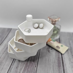 Turnable Jewelry Organizer (Custom Name) | Minimalist Jewelry Organizer | Rotatable/Swivel Jewelry Display | Hexagon Ring/Necklace Storage