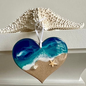 Herz Strand Ornamente - Weihnachtsverzierung - Harz-Meeresornamente - Epoxy-Ozeanornamente - Nautische Ornamente - Küstendekor - Stranddekor