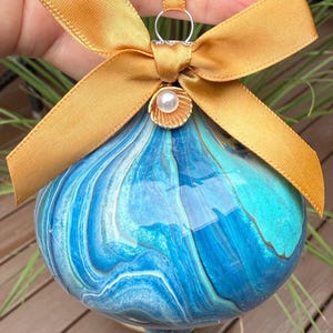 Christmas Beach Ornaments- Resin Ocean Ornaments- Christmas Ball Ornaments- Epoxy Ocean Ornaments- Shatterproof Ornaments- Christmas Decor