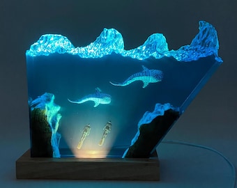 Whale Shark Resin Night Light, Diver Ocean Lamp, Engraved Wood Base, Halloween Gift, Christmas Gift, Gift for a Best Friend