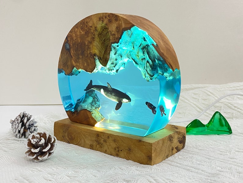 Orca Resin Night Light, Diver And Whale Ornament, Best Friend Gift, Unique Decoration, Halloween Gift, Christmas Gift image 3