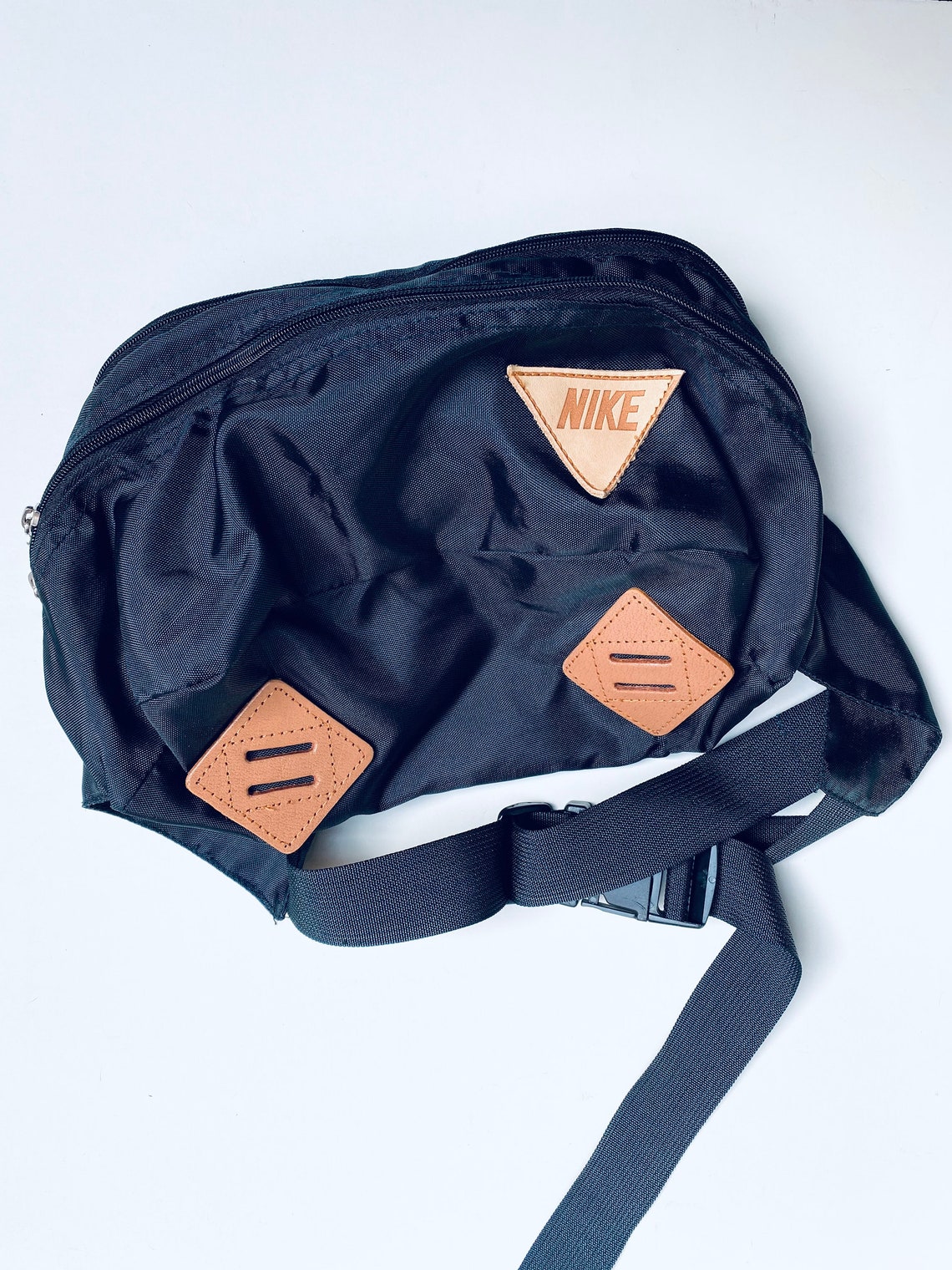 vintage nike sling backpack