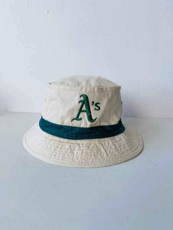 Official New Era MLB Heritage Oakland Athletics Open White Oversized Tee  B9229_541 B9229_541