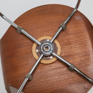 Screws Base to Shell | 31xx | Fritz Hansen | Arne Jacobsen