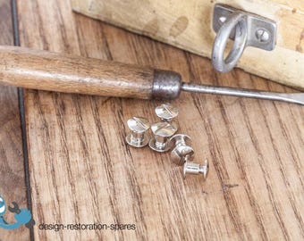 Tornillos para cuero Poul Kjaerholm PK22
