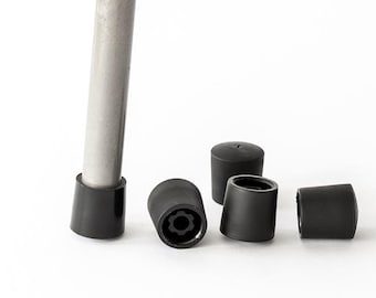 Series 07 Chair Glides + - Felt | Fritz Hansen | Arne Jacobsen