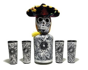 Custom Hand-painted Decanter Set with Shot Glasses and Palm Hat/ Tequila Shots / Christmas Gift / Husband Gift / Anniversary Gift