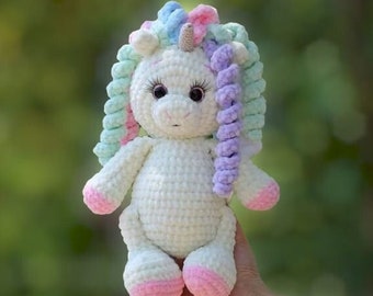 Regalo per bambini, giocattolo unicorno, regalo fatto a mano per bambini, Plushie, morbido peluche, giocattoli all'uncinetto per bambini, bambola a maglia, primo regalo di compleanno, Amigurumi