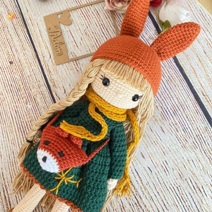 Poupée au crochet faite main pour enfants, Poupée avec accessoires, Cadeau d'anniversaire pour enfants, Jouets pour fille, Cadeau pour petite-fille, Cadeau de Noël, Soldes image 3