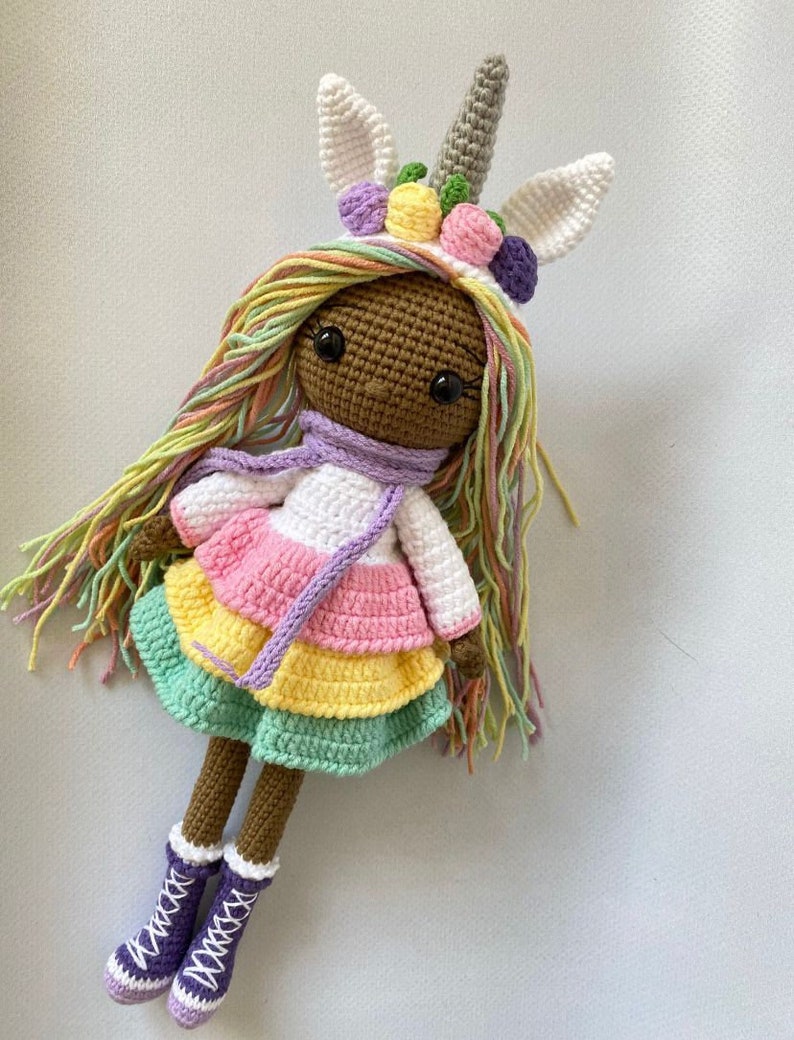 Poupée licorne, cadeau d'anniversaire pour enfants, poupée avec accessoires, cadeau pour fille, jouets faits main, poupée au crochet, poupée ancienne, cadeau pour dher image 9