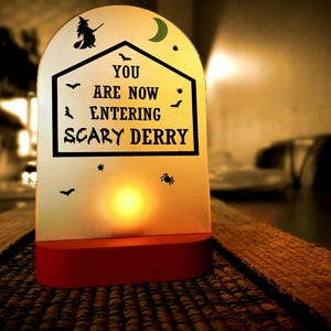 Derry Halloween candle