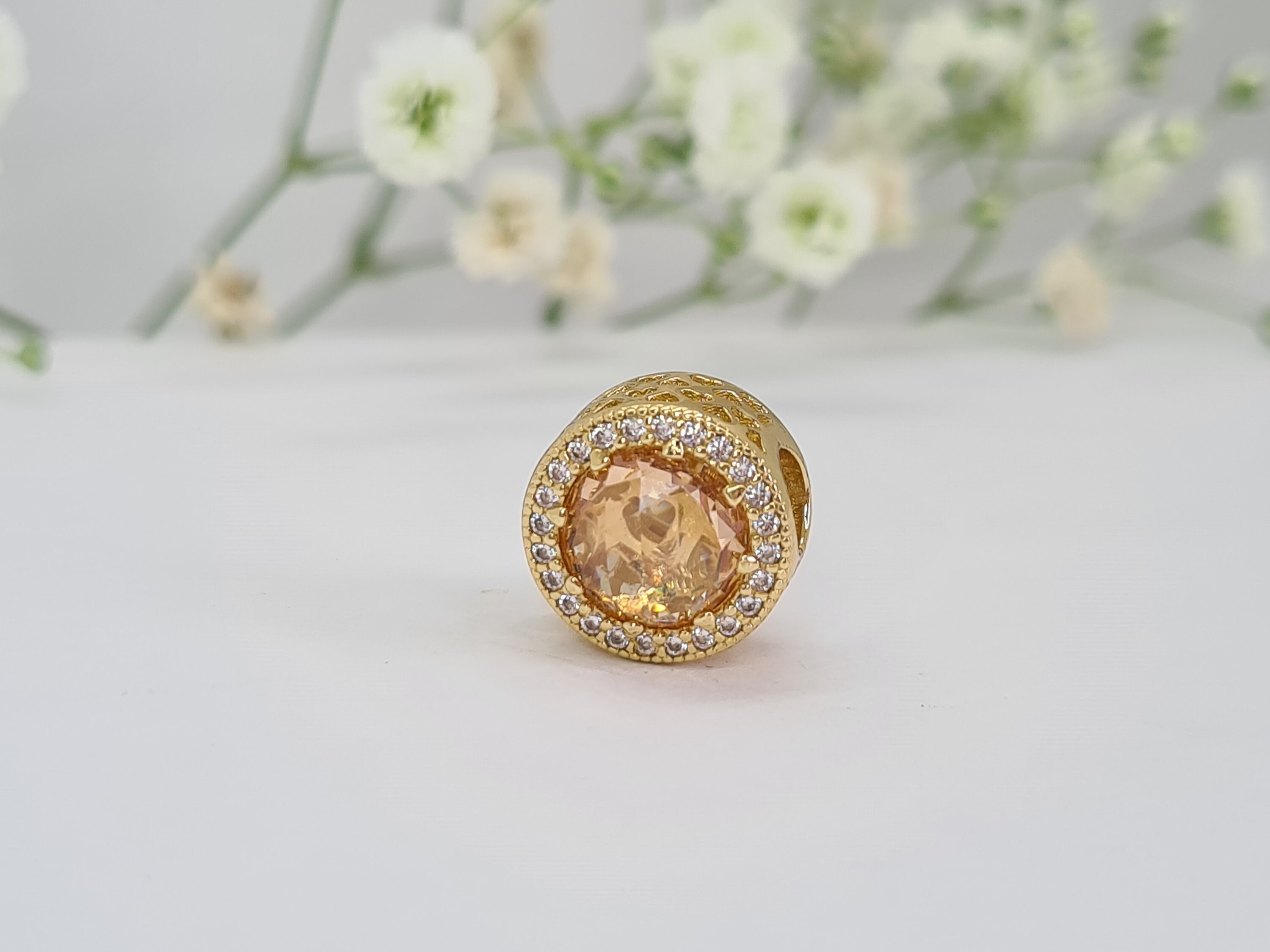 Authentic Pandora Shine Gold Radiant 
