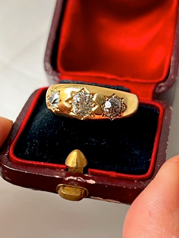 Antique English 18k Gold & Star Set Diamonds Ring… - image 2