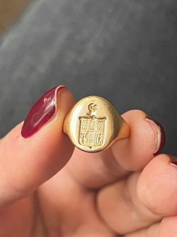 Antique French 18k Gold Signet Pinky Ring - image 1