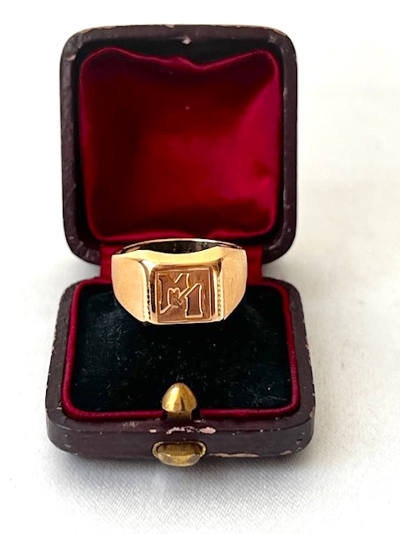 Art Deco French 18k Gold Signet ring with initial… - image 1