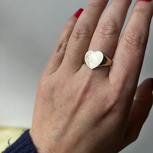 Art Deco English 9k Gold Hear shaped Ring