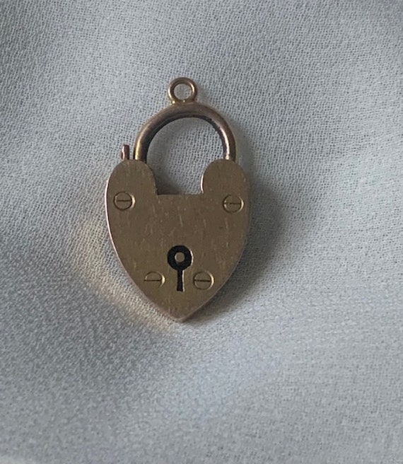 Victorian 9K Gold Padlock Heart
