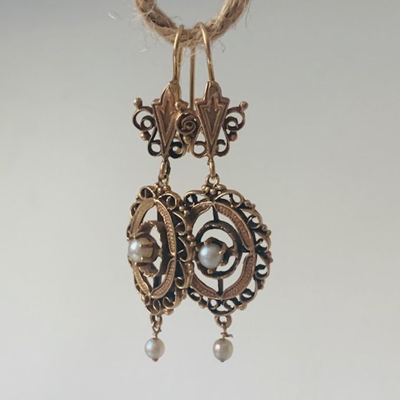 Victorian 14K Gold Ornate TearDrop Earrings with P