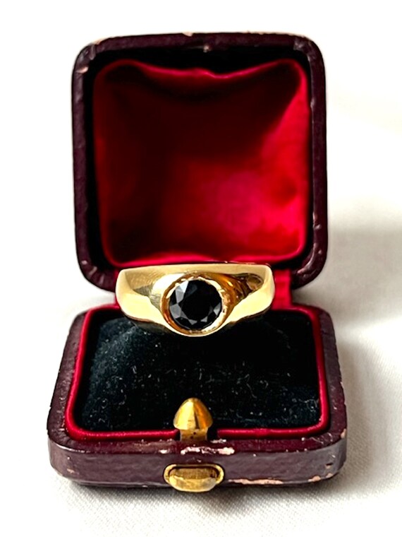 Vintage 18k Gold & Sapphire Gold Ring