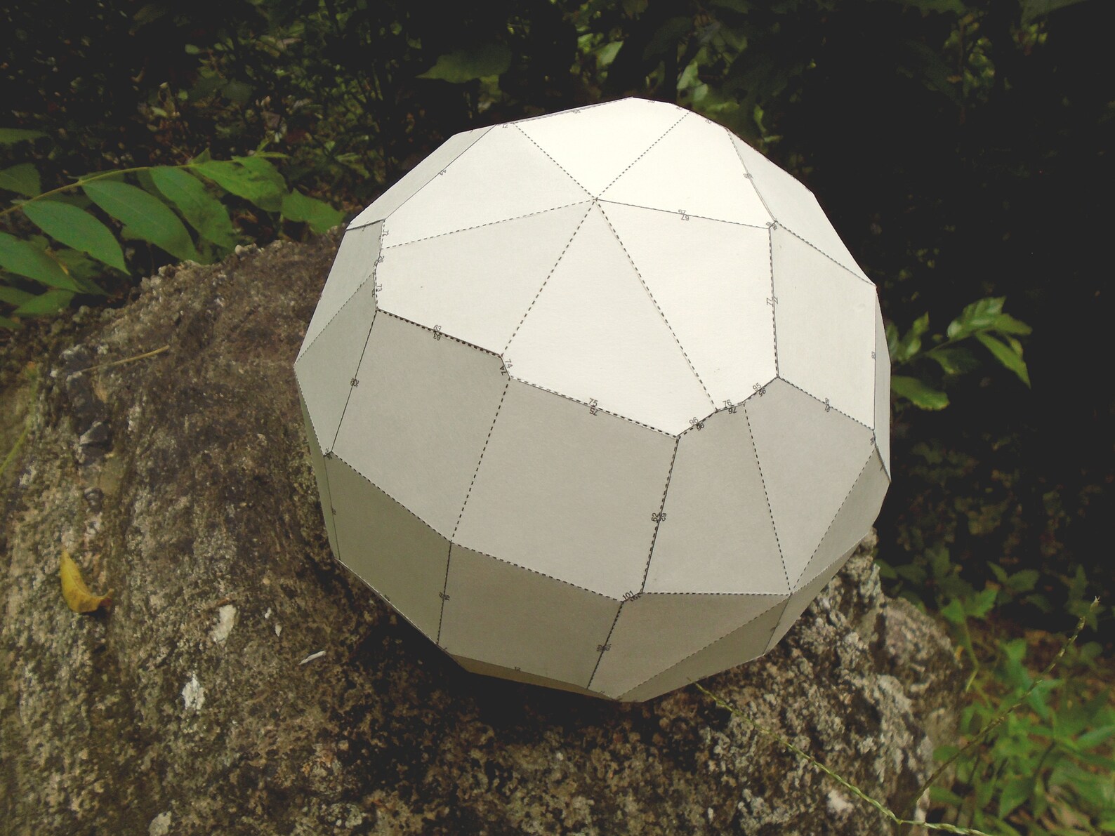 Polyhedron paper template Geometric papercraft puzzle | Etsy