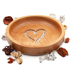 STROMIII Large Wooden Serving Bowl made of Cherry Wood with Heart and Jaspis Stone | Handmade Wooden Bowl | Gemstone Bowl
