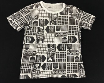 Camiseta SPRZNY Pest Eurico MoMA - Ropa urbana de diseñador con estampado - Talla M/L i540