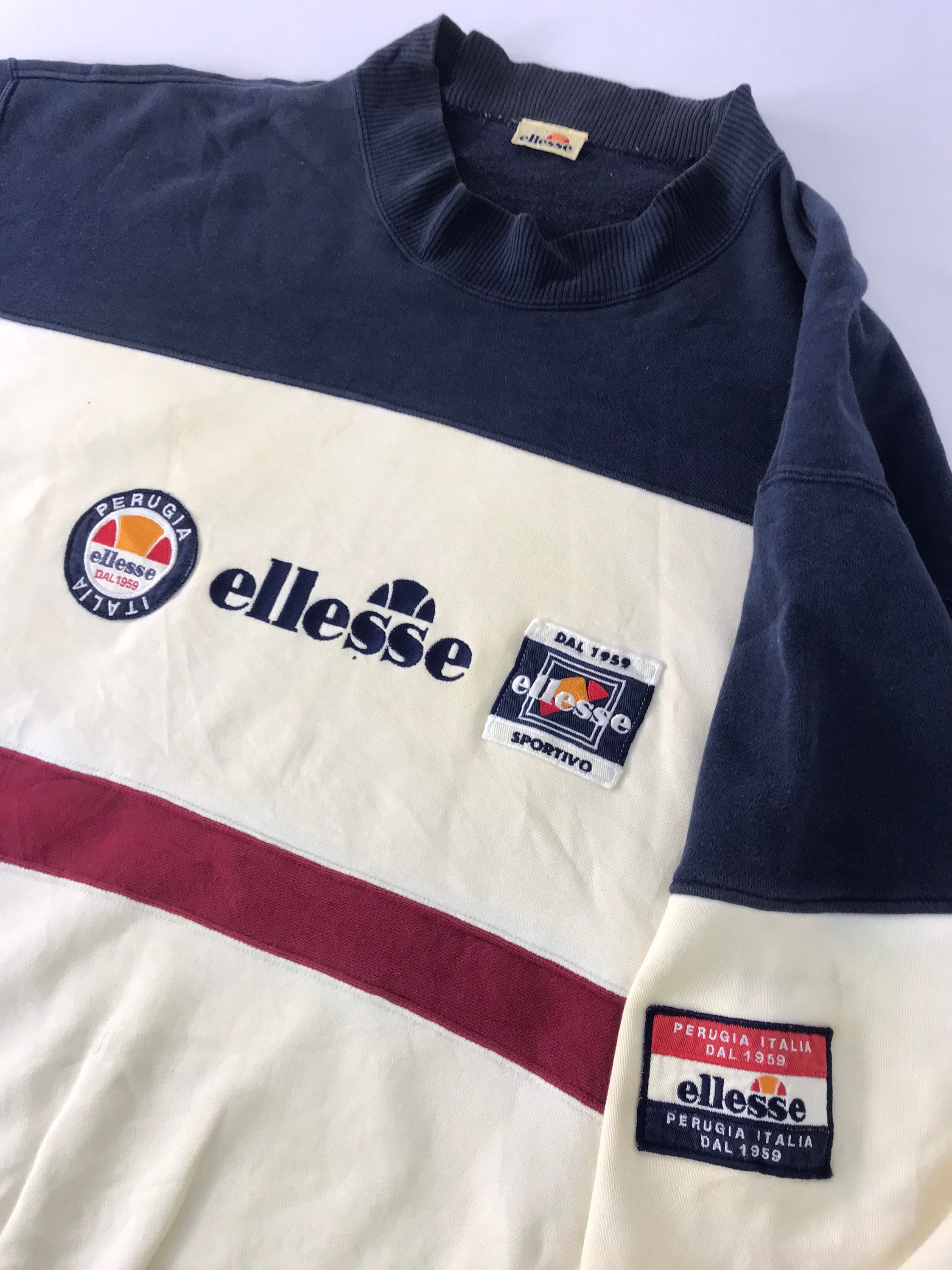 Vintage 90s Ellesse Sportive Perugia Italy Sweatshirt Embroidery