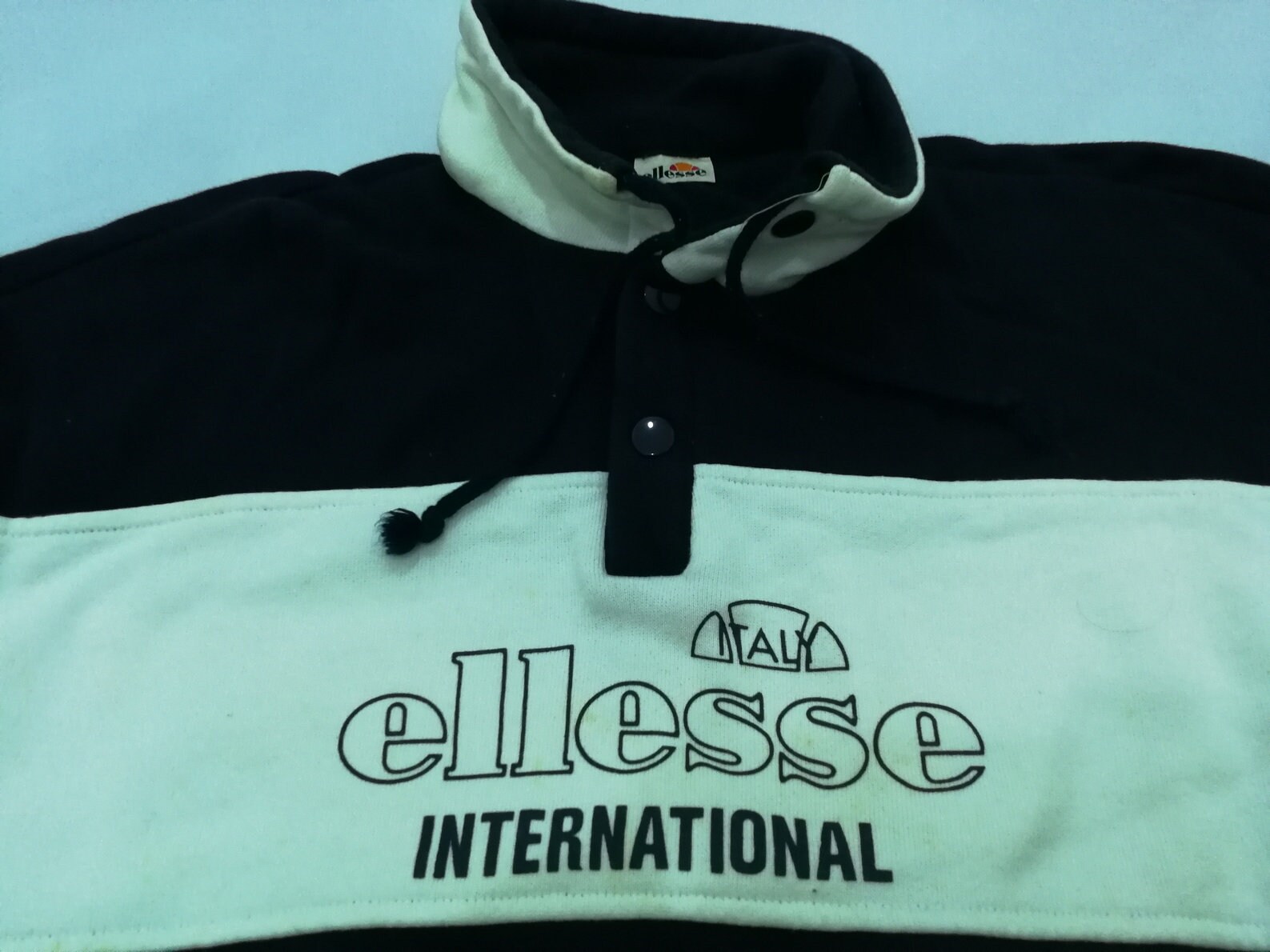 Vintage 90s Ellesse Spell Out Big Logo Sweatshirt Pull Over Style