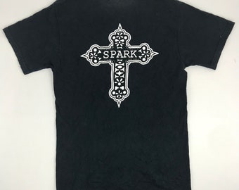 Vintage 90s Spark Big Cross Logo Spell Out Skateboard Made In Usa Tee T-shirt Inspired Designer Unisex Wear Streetwear Fits Size S M i618