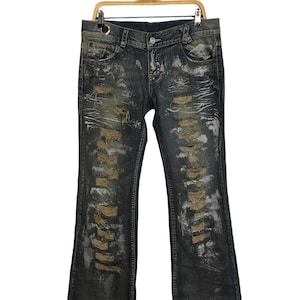 Vintage Japanese Brand Distressed Raw Denim Jeans Paint Splash Straight Cut Fits Size 34 Streetwear Unisex Wear Girl Women Boot Cut Z004