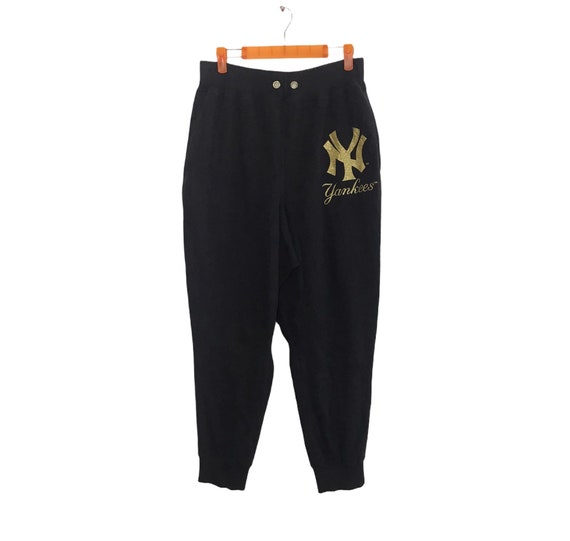 New york cheap yankees tracksuit